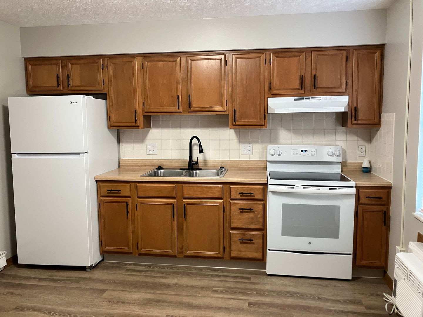 Spacious 2-Bedroom Living in a Quiet Community! – photo 1 of 16