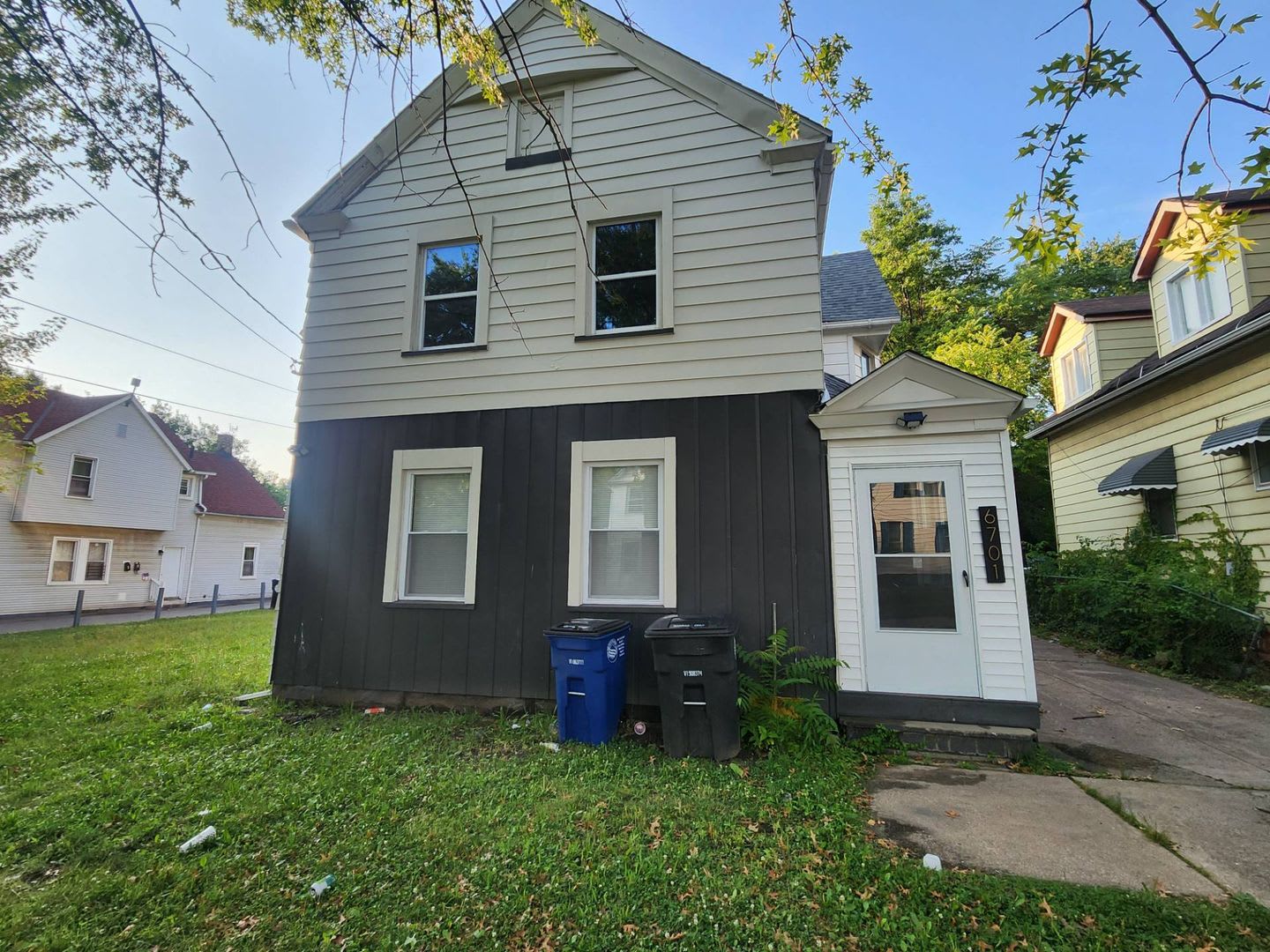 6701 Gertrude Ave Cleveland, OH 44105 – photo 1