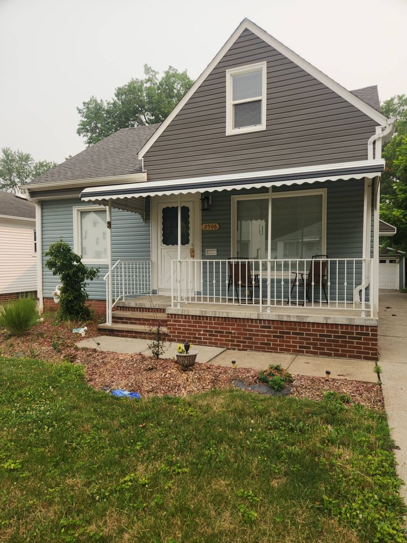 Charming 4-Bedroom Property in Prime Location – photo 1