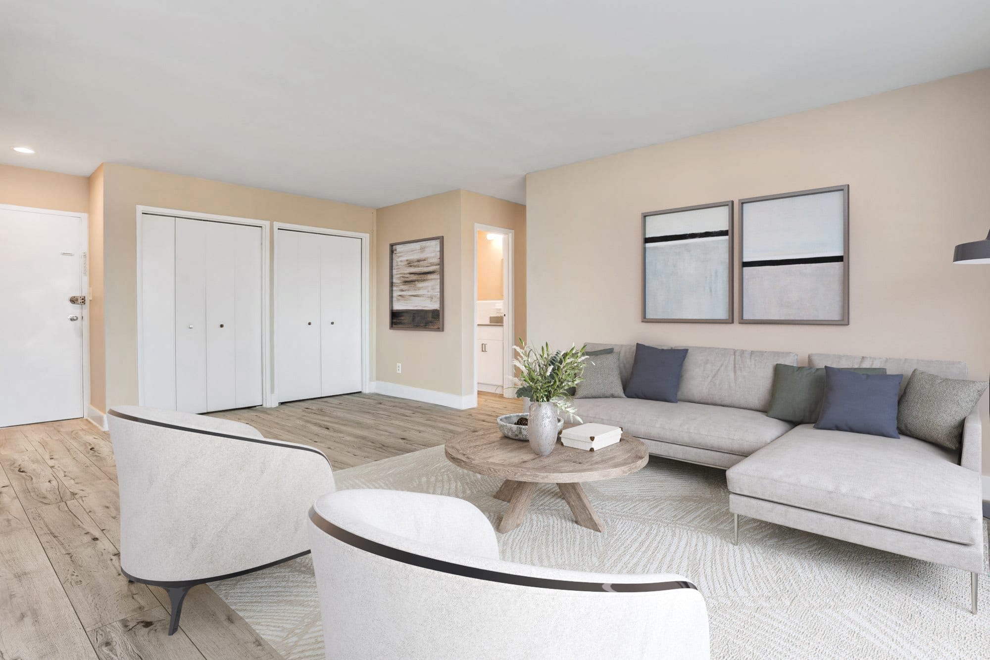 Shawnee Apartments – photo 1