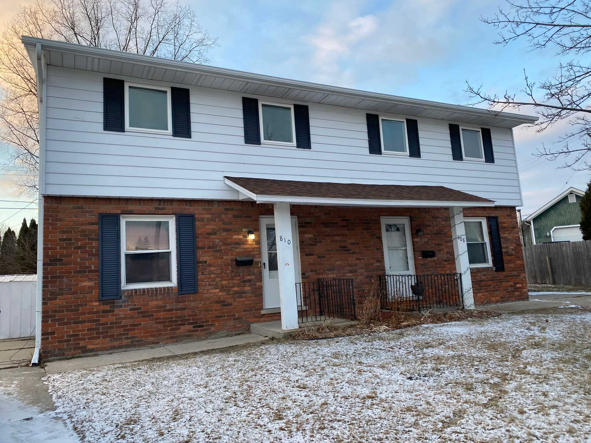 810 Virginia Avenue – photo 1 of 23