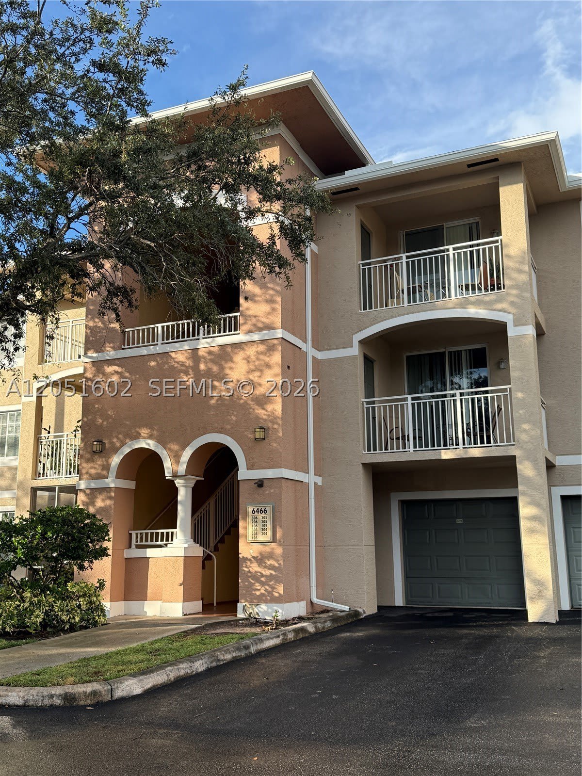6466 Emerald Dunes Dr – photo 1