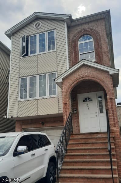 446 Marshall St – photo 1 of 14