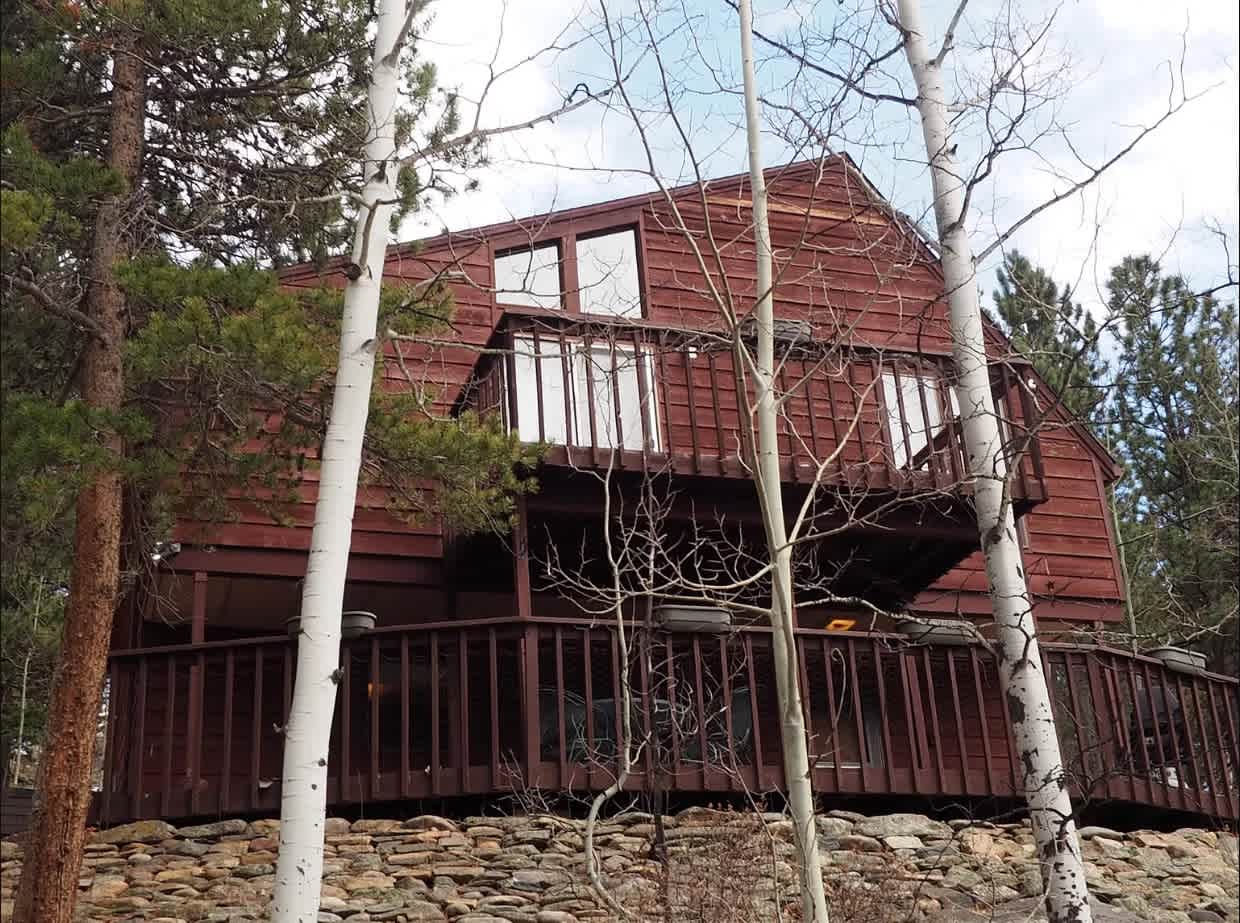 187 Patricia Road – photo 1 of 9