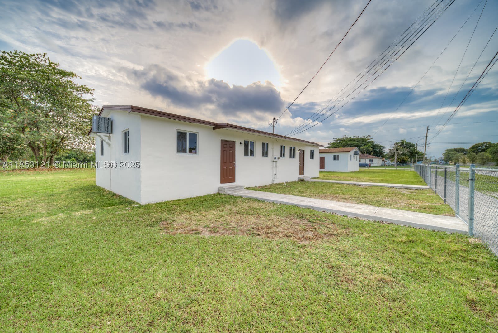 17715 Sw 103Rd Ave – photo 1 of 82
