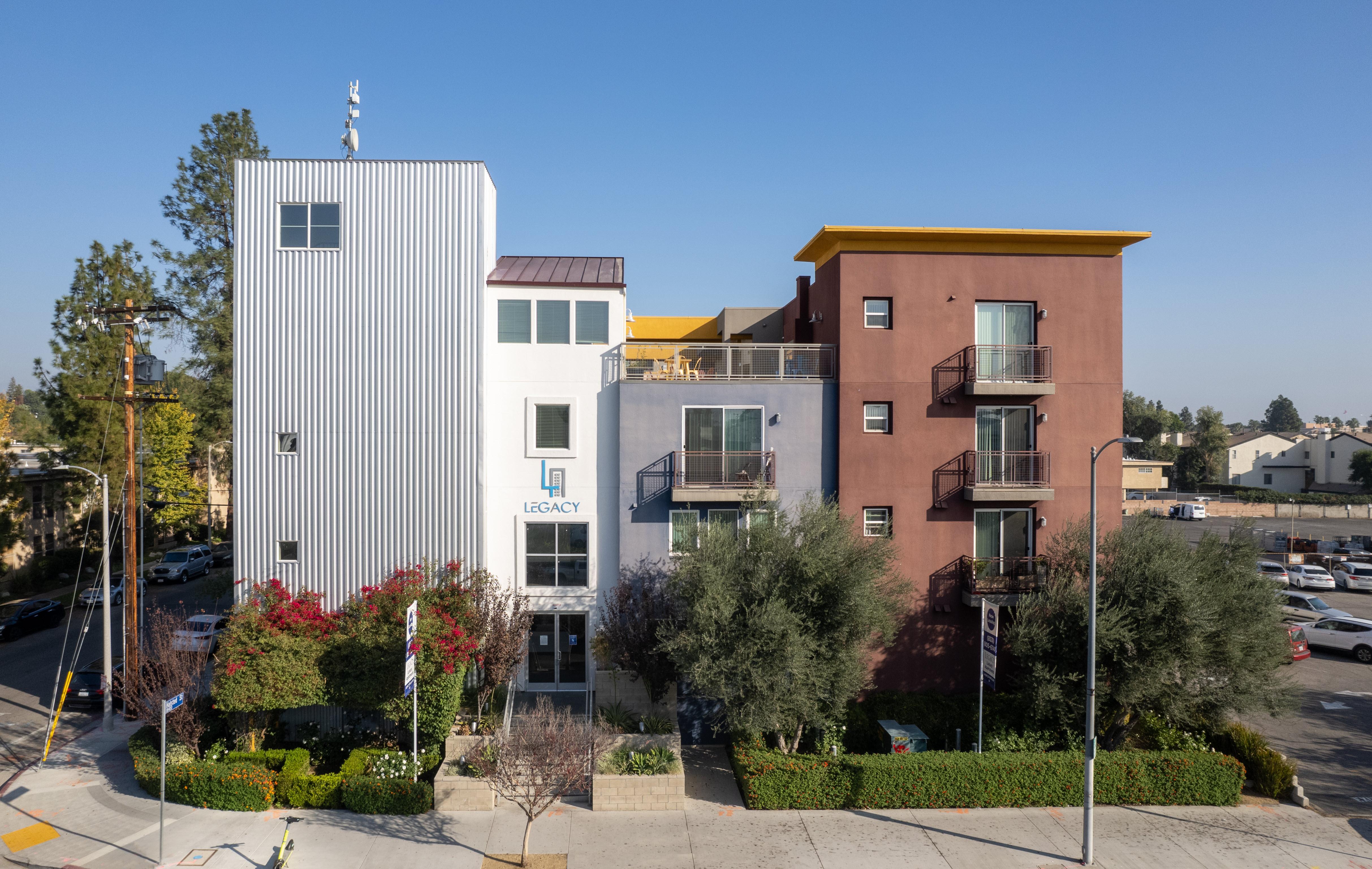 Legacy Apartments – photo 1