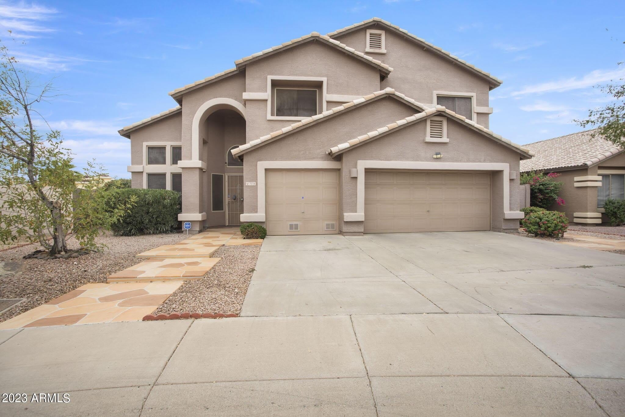 7775 N 52Nd Drive – photo 1 of 250