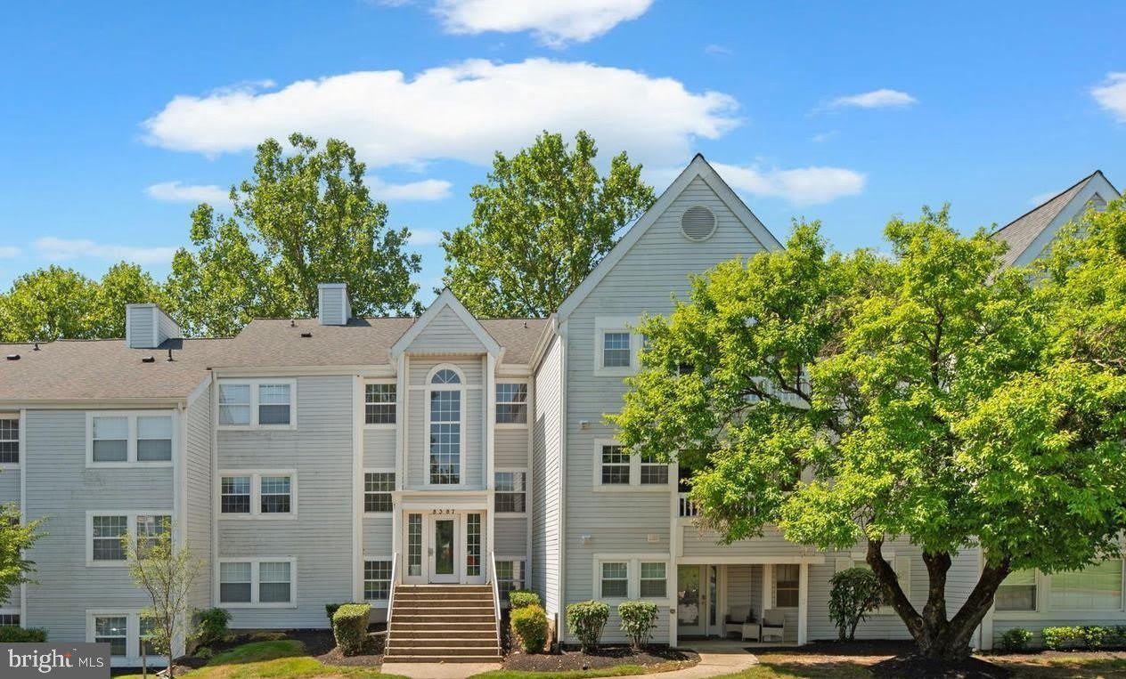 8387 MONTGOMERY RUN Road – photo 1 of 25