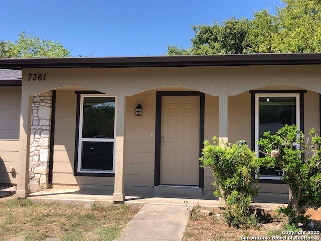 7361 Cherrybrook St – photo 1