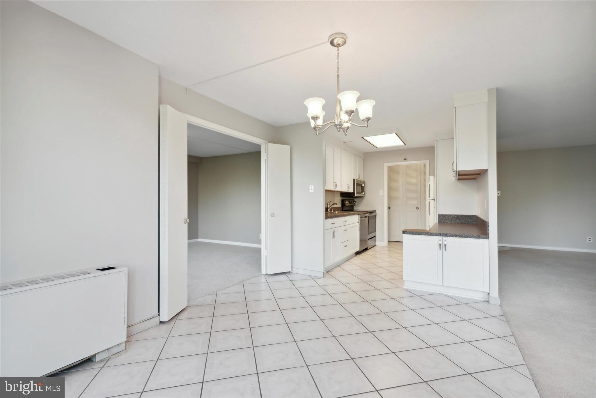 1001 CITY Avenue – photo 1 of 15