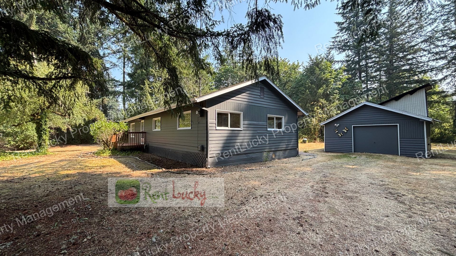 Nice 3-Bedroom House with Detached Garage on HUGE Lot in Renton!! – photo 1 of 26