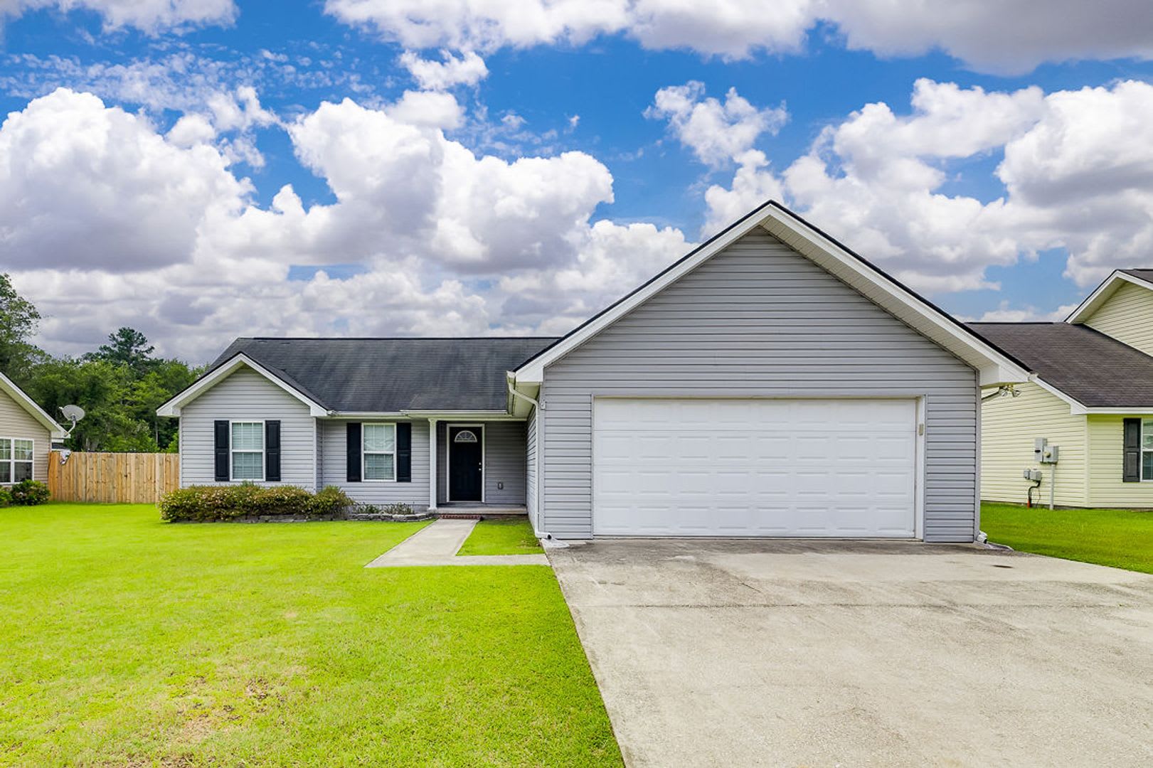 Freshly Updated 3-Bedroom Home with Large Fenced Backyard in Guyton! – photo 1 of 30