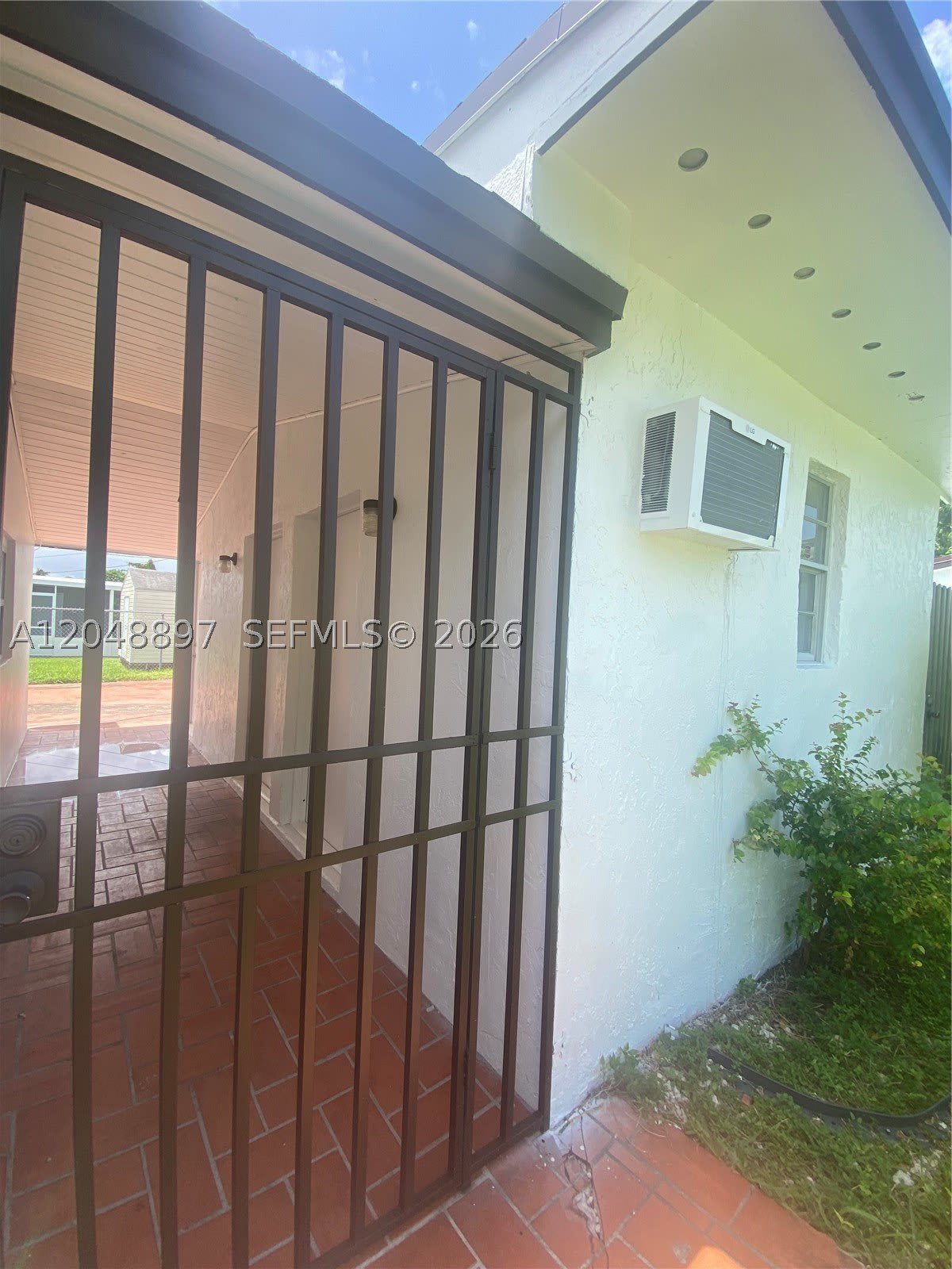 15130 Tyler St – photo 1 of 10