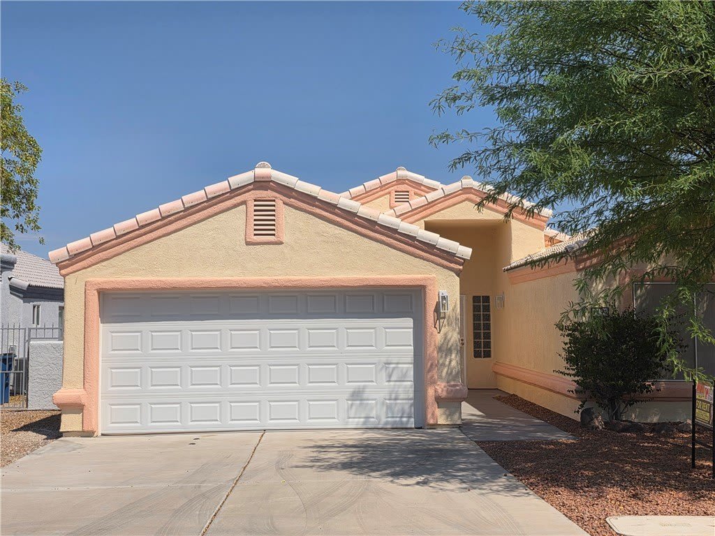 1193 Pawnee Drive – photo 1 of 166