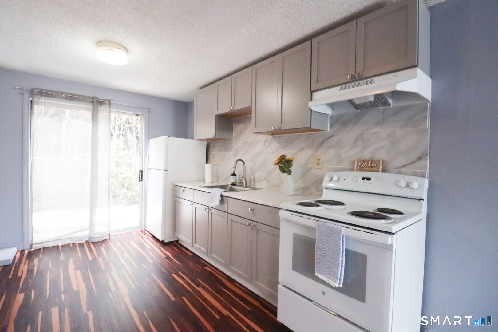 76 Summer Street – photo 1 of 8