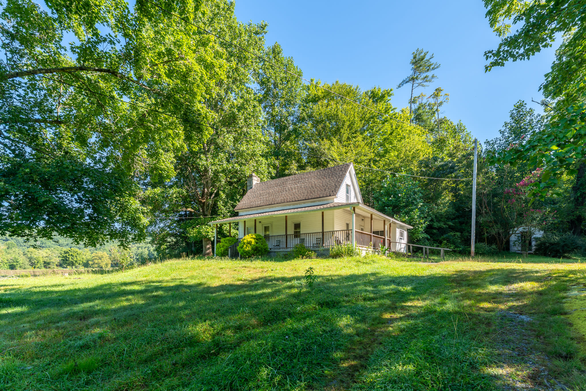 10801 East Fork Road – photo 1 of 16