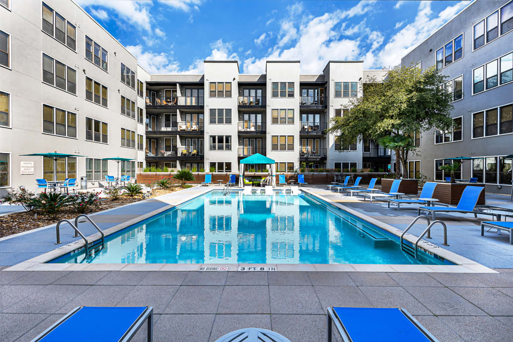 4500 Freedom Drive – photo 1