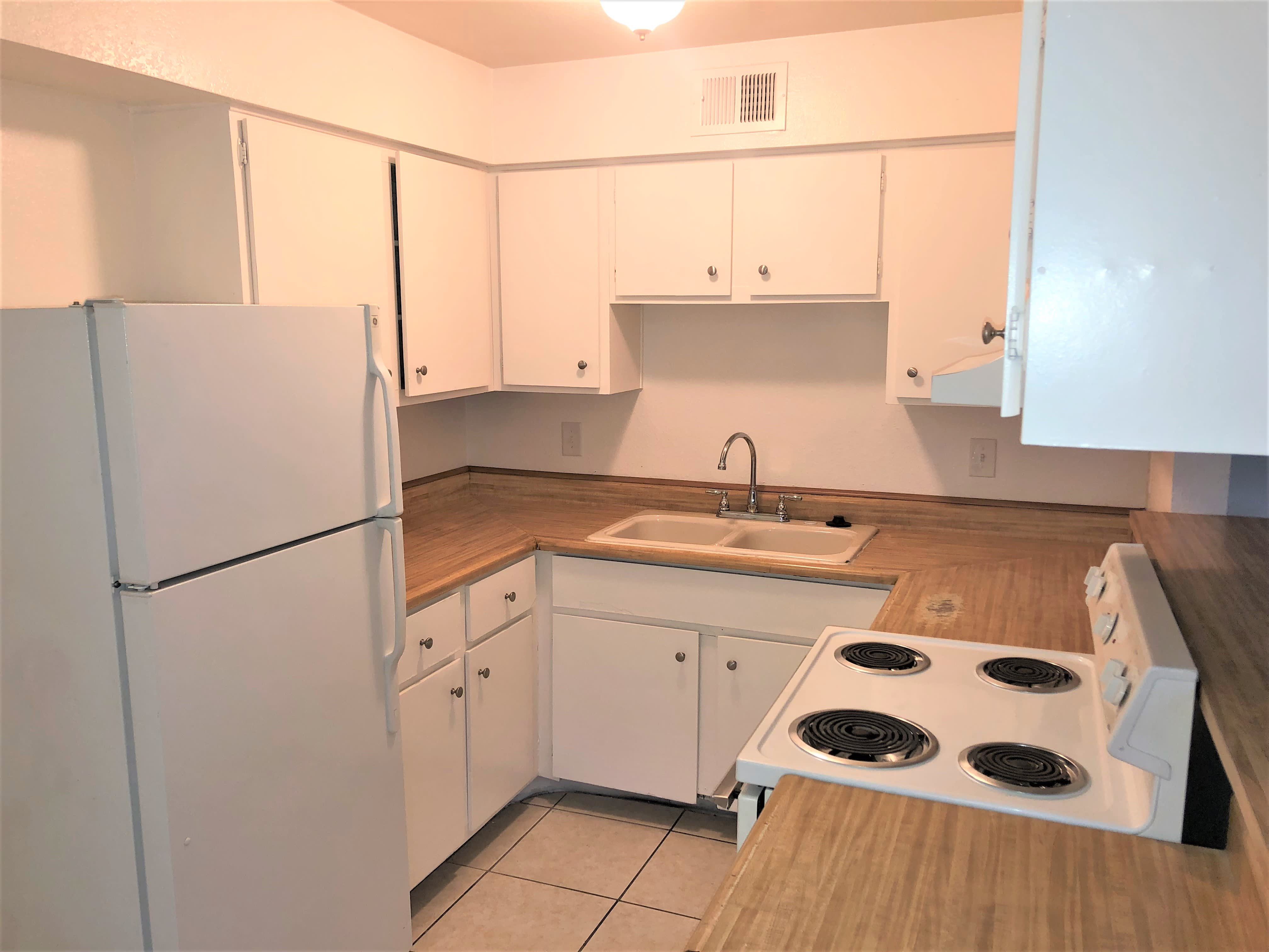 4711 Convaire Avenue – photo 1