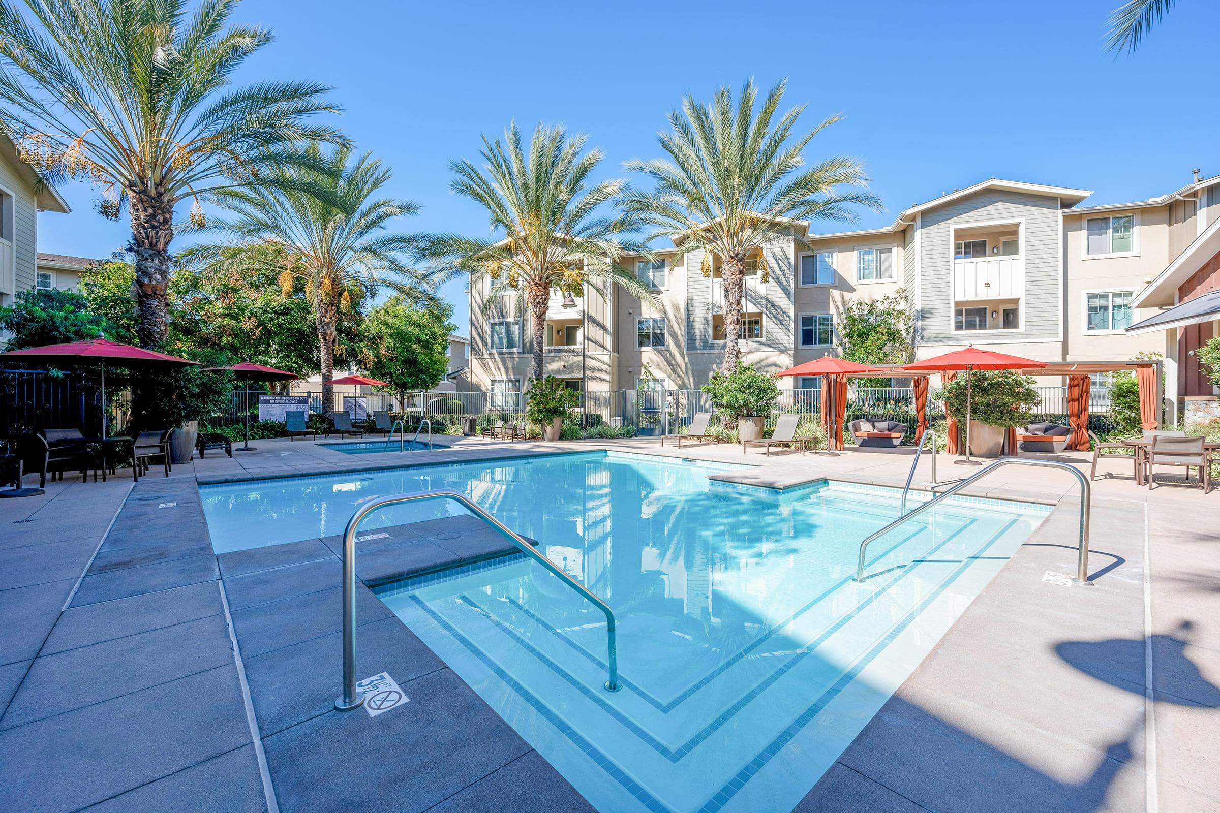 Sendero Gateway Apartment Homes – photo 1 of 89