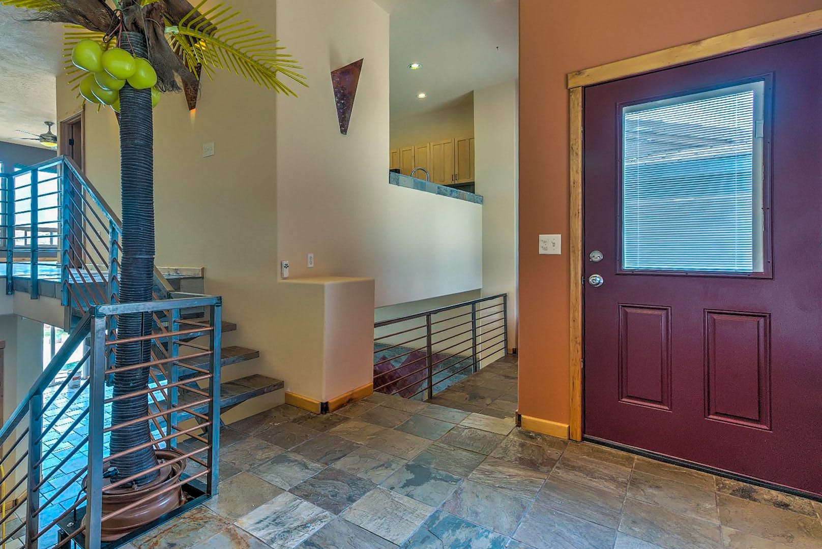 4 Bedroom Home In Santa Clara Pet Friendly – photo 1 of 88