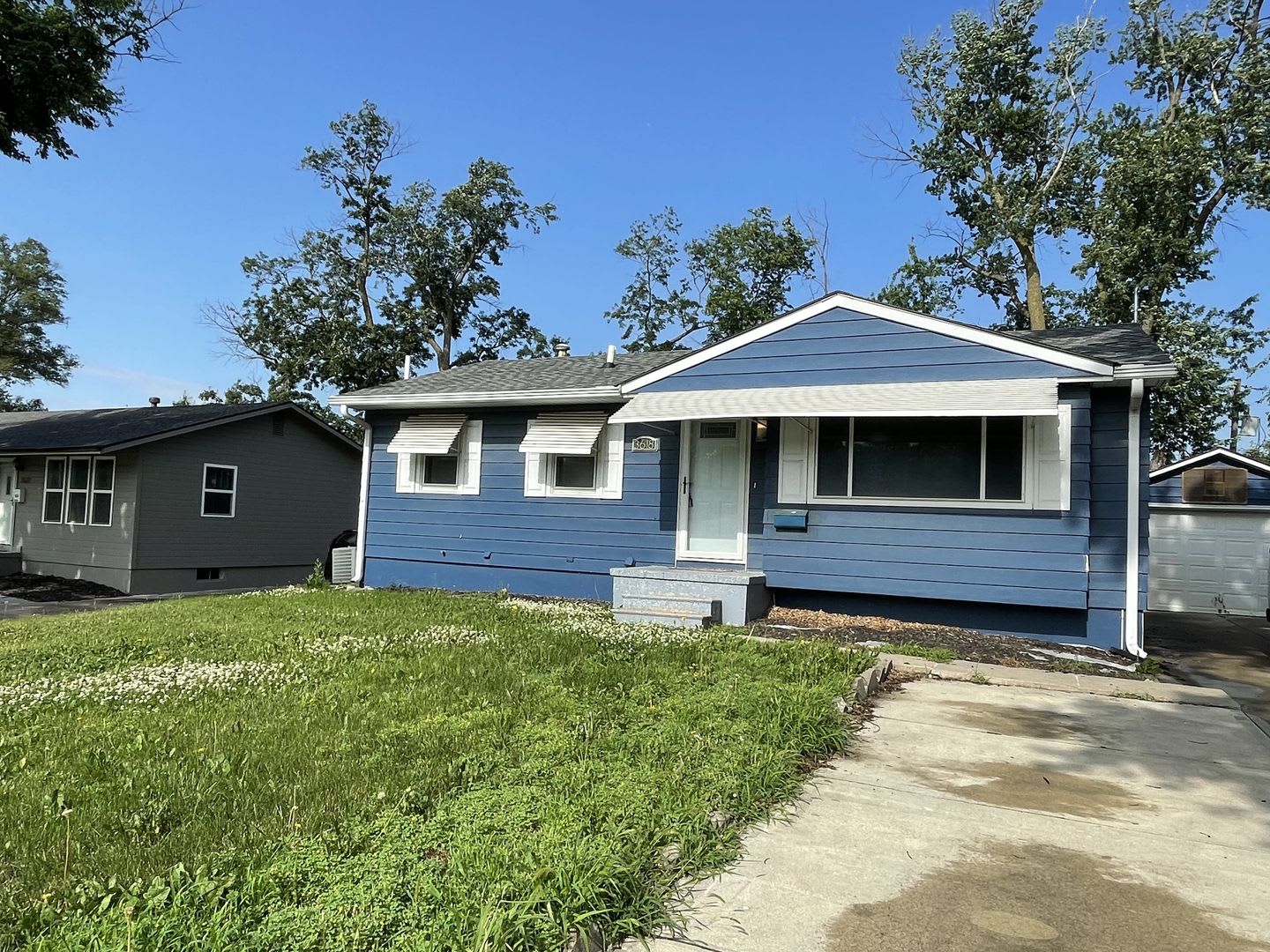 3618 S 120Th St 3 Bed 2 Bath Ranch In Westwood Heights Updated Kitchen Bath Finished Basement Detached Garage – photo 1