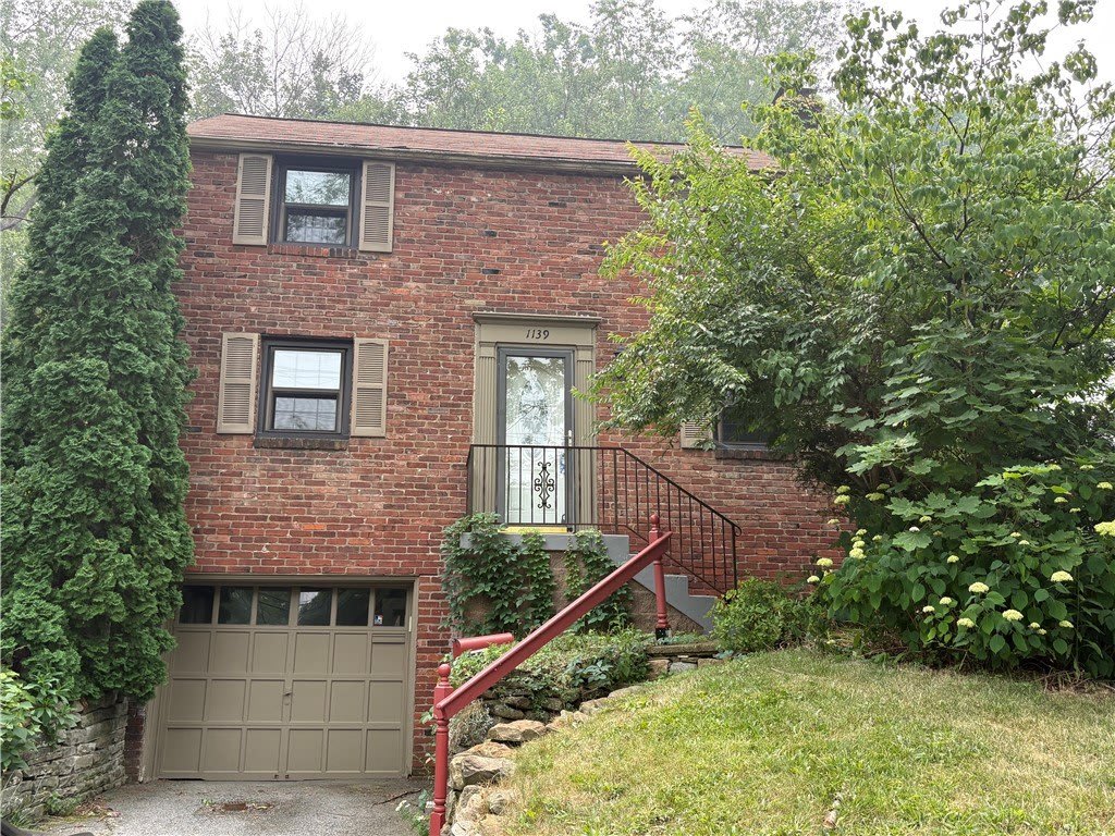 1139 Cedar Blvd – photo 1 of 29