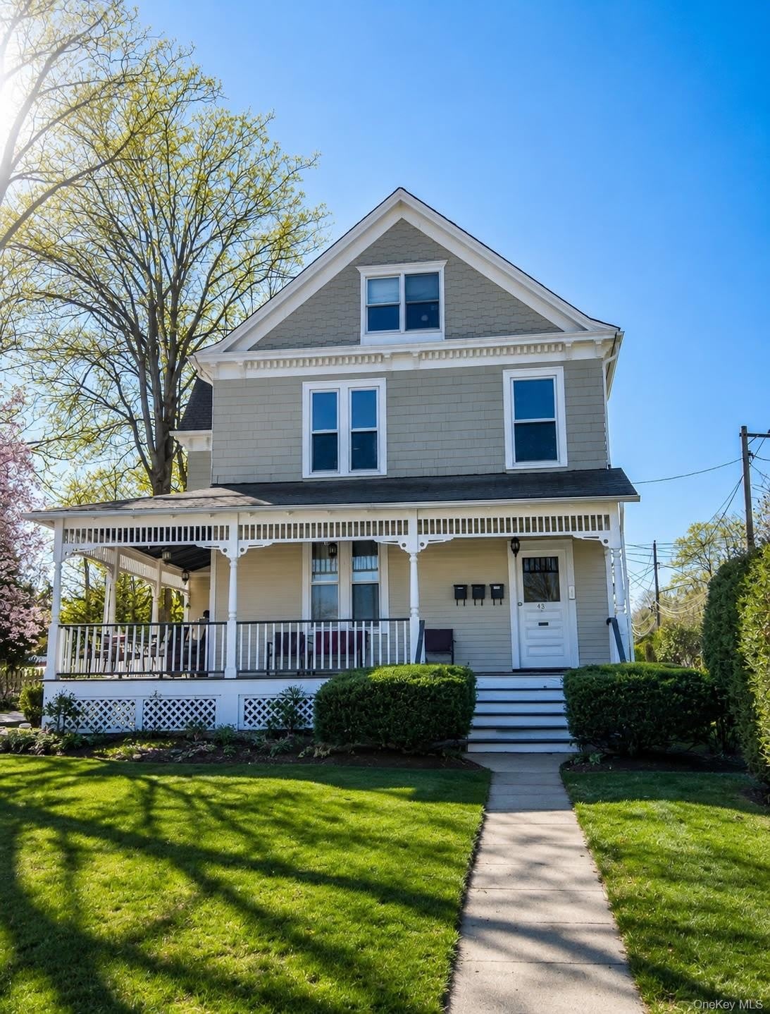 43 W Neck Road – photo 1 of 12