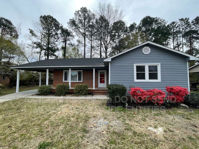 1017 Xavier Dr – photo 1