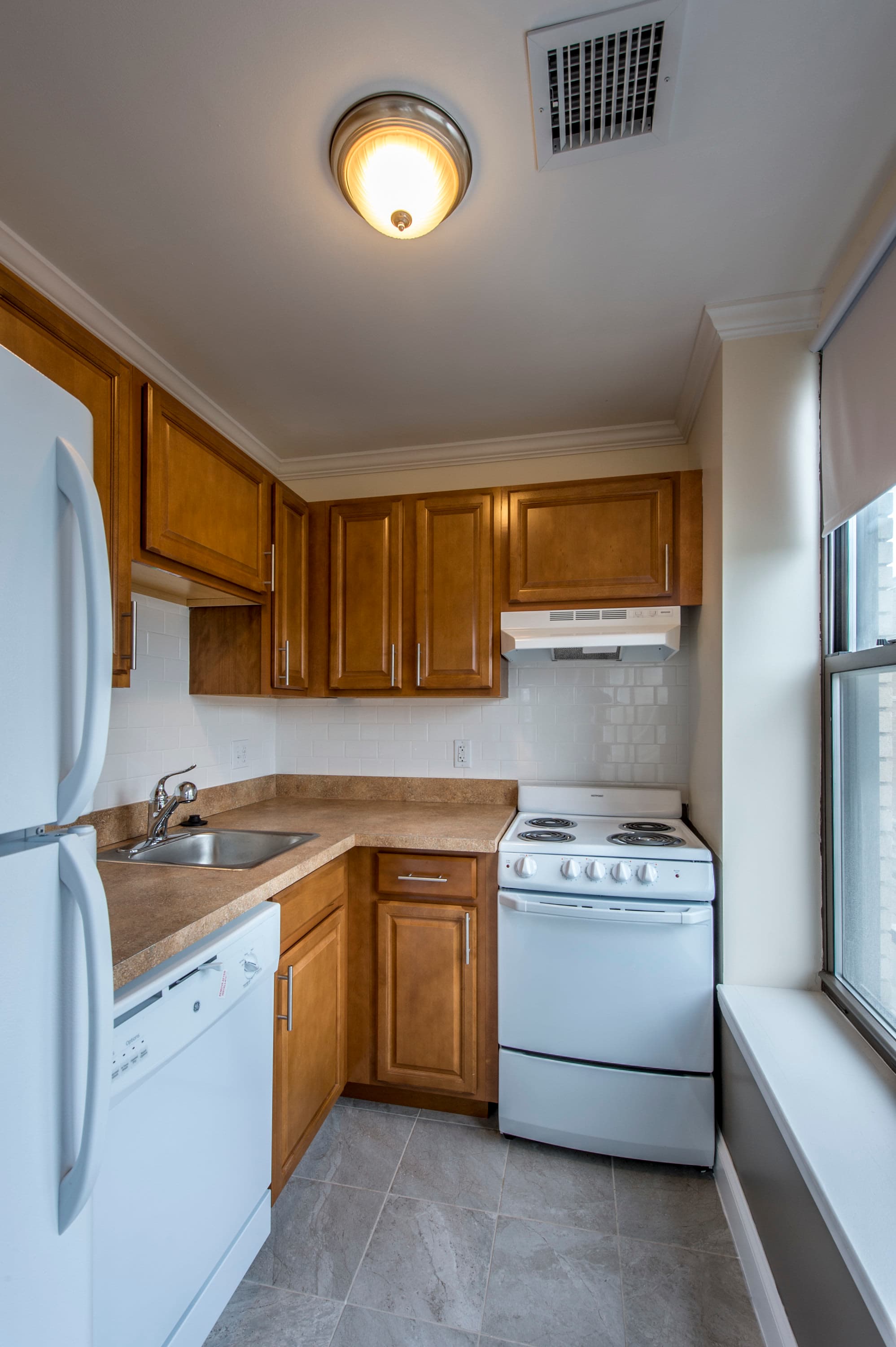 MBH Apartments – photo 1