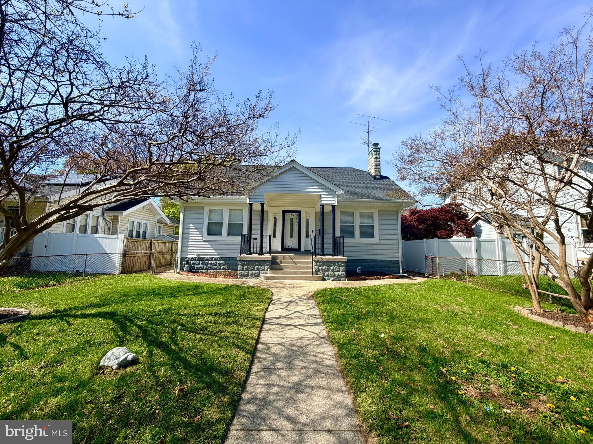 3012 ALABAMA Avenue SE – photo 1