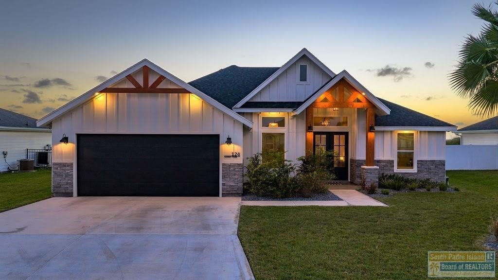 124 Torrey Pines Dr. – photo 1
