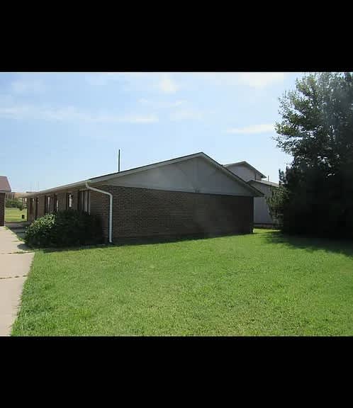 1801 E 24Th Ave – photo 1