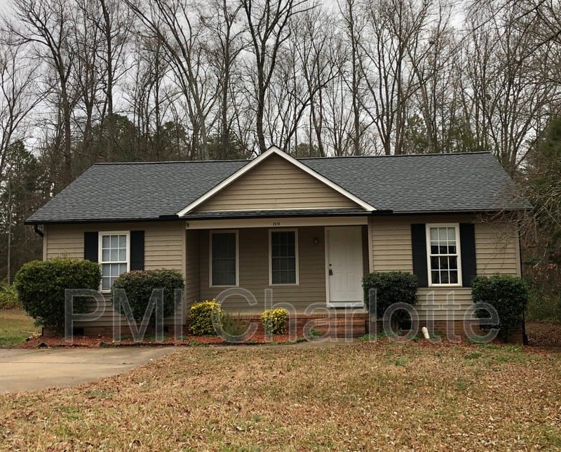 2519 Hickory Ave – photo 1