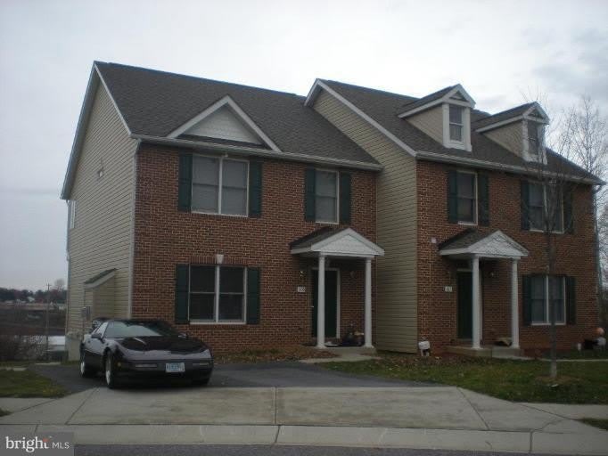 309 GOLDENROD Court – photo 1 of 12