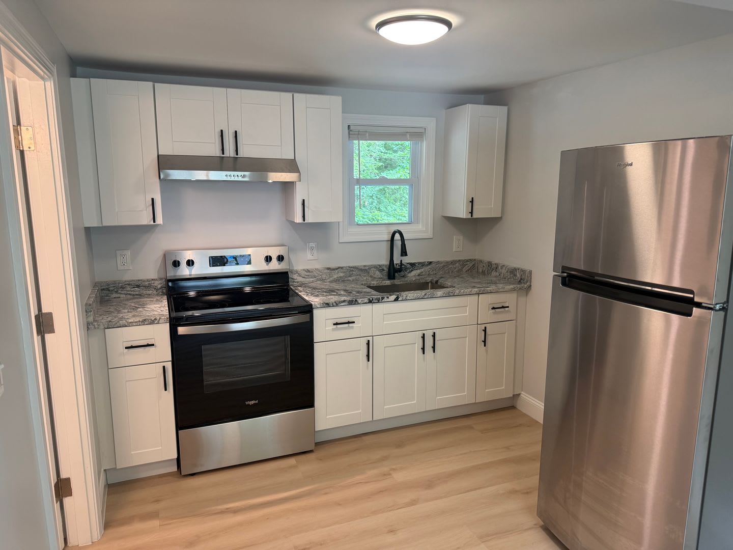 137 Temple Ave – photo 1 of 16