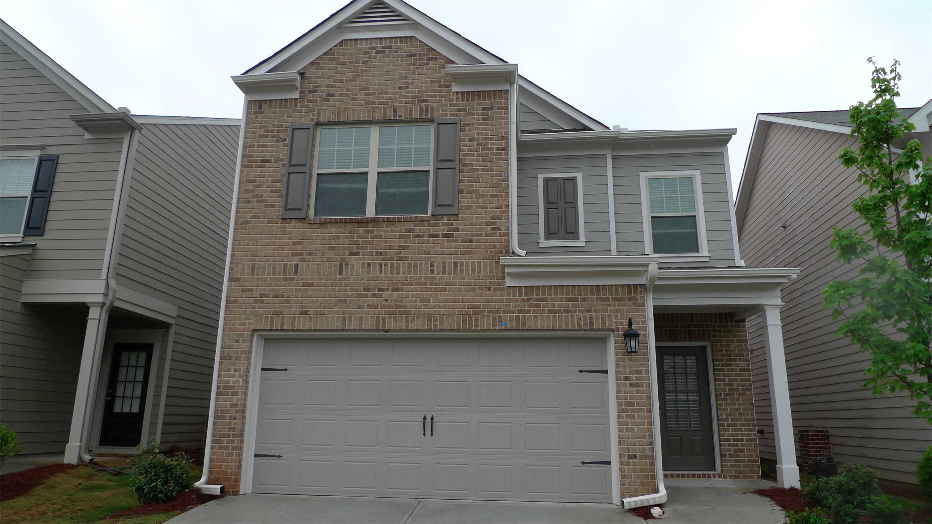 38 Greenfield Dr – photo 1 of 130