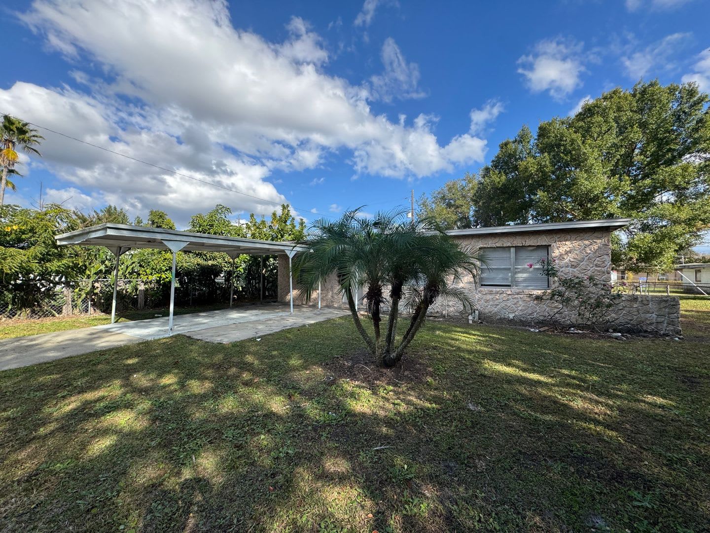 Spacious 4Br Home In Orlando Move In Ready With Parking Great Location – photo 1