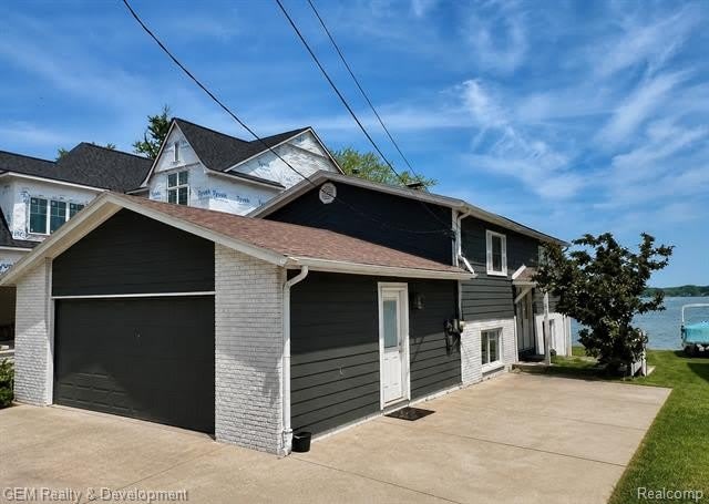 1869 Union Lake Road – photo 1 of 20