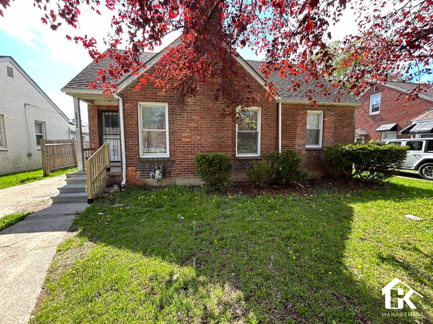 3 Bed 1 Bath Eastside Home Available – photo 1