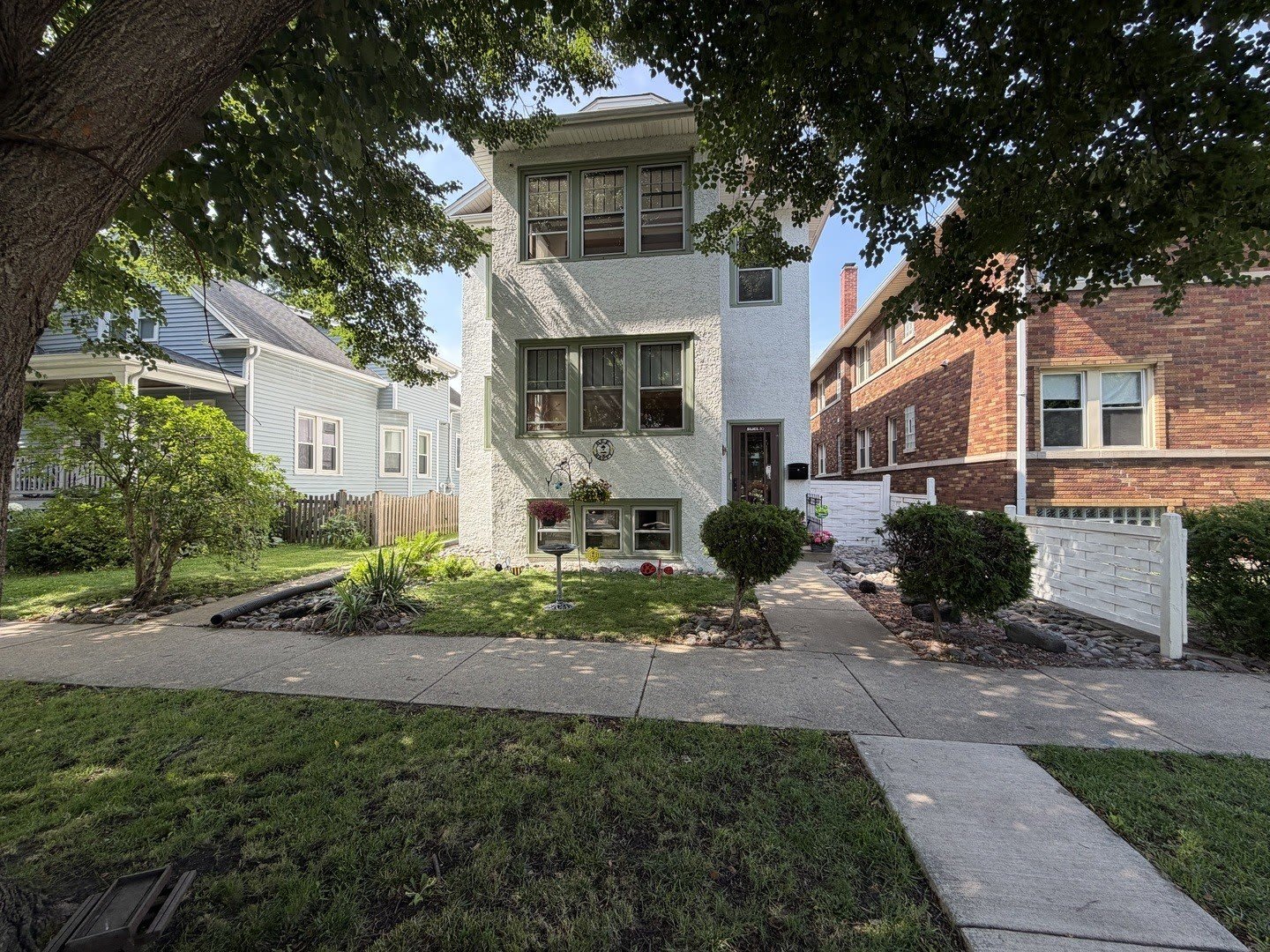9002 Sheridan Avenue – photo 1 of 16