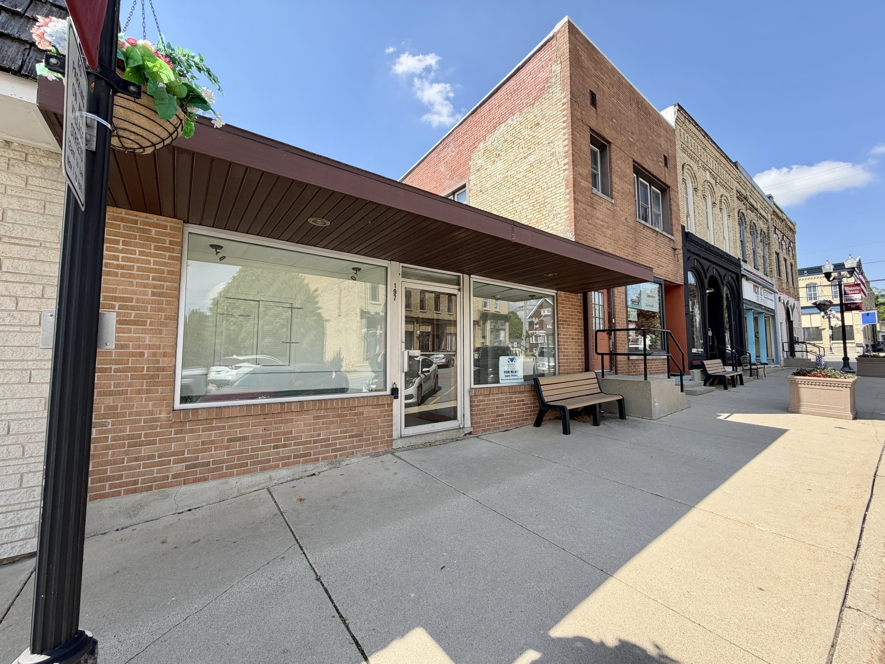 197 Baldwin Street – photo 1 of 8