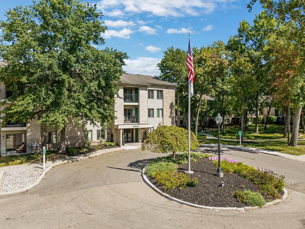 Farmington Oaks – photo 1 of 35