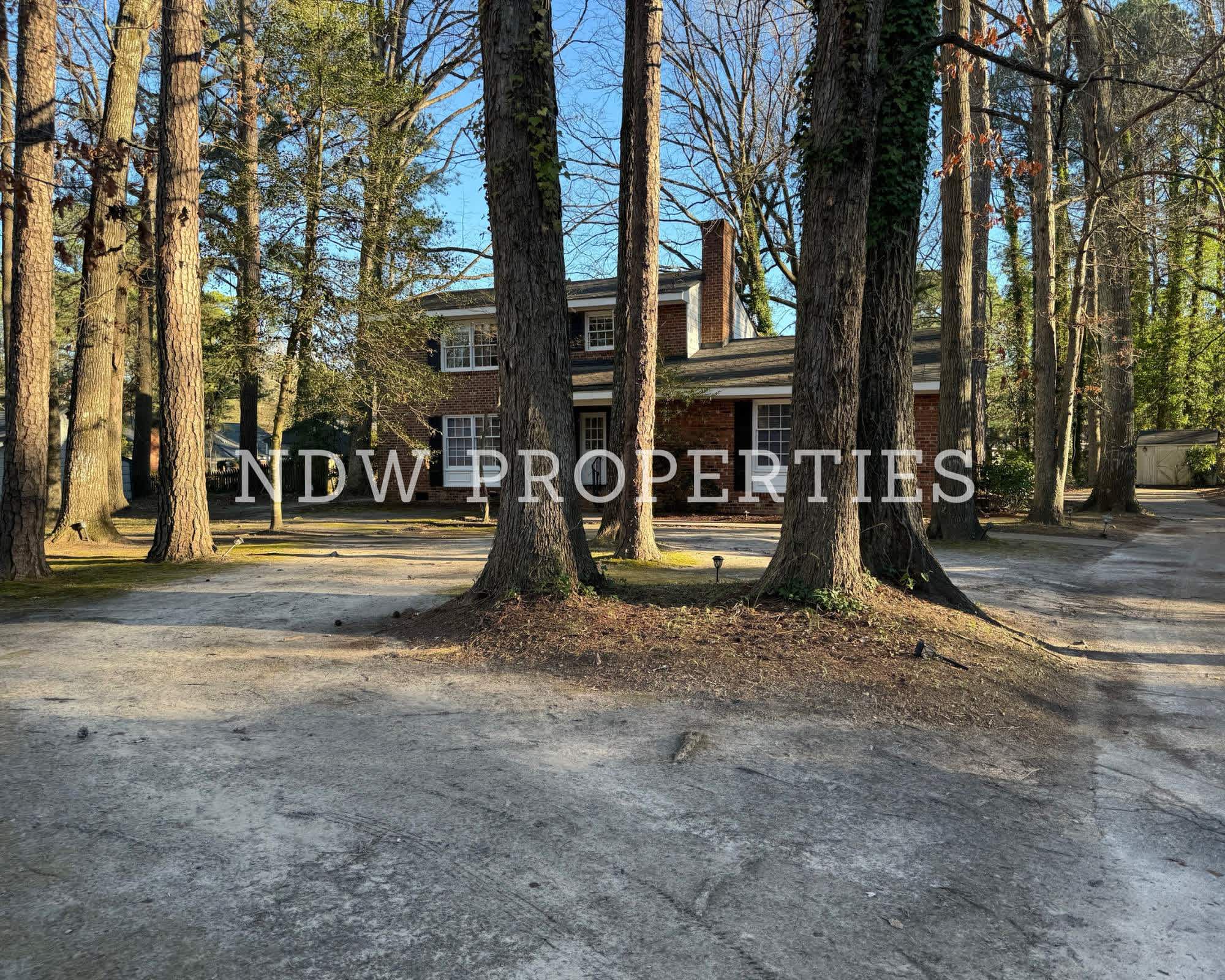 1203 Waverly Rd Nw – photo 1
