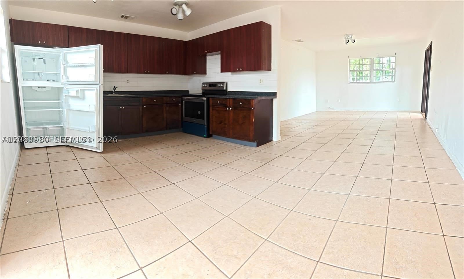 2175 NW 104th St – photo 1