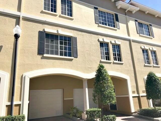 105 S SHERRILL Street – photo 1 of 17