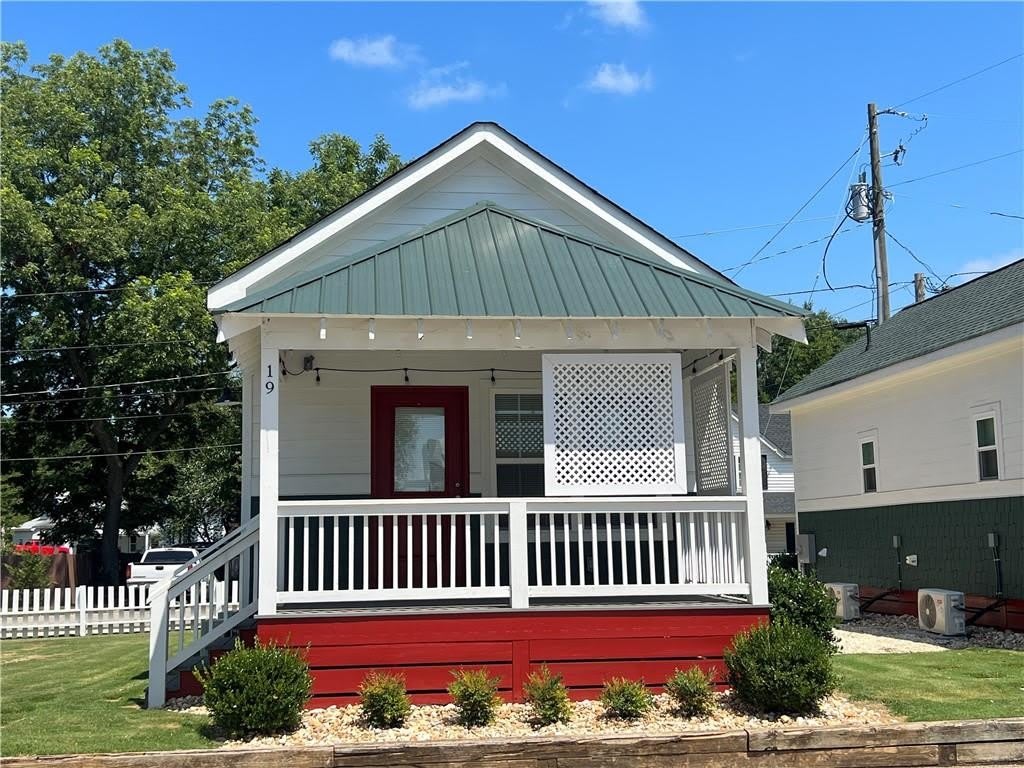 19 Myrtle Drive – photo 1