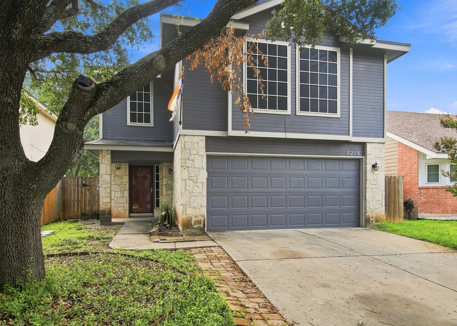 Gated Community! – photo 1