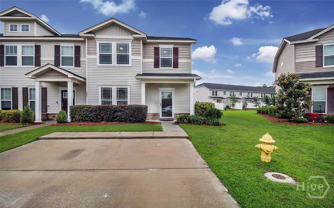 208 Ventura Place – photo 1 of 25