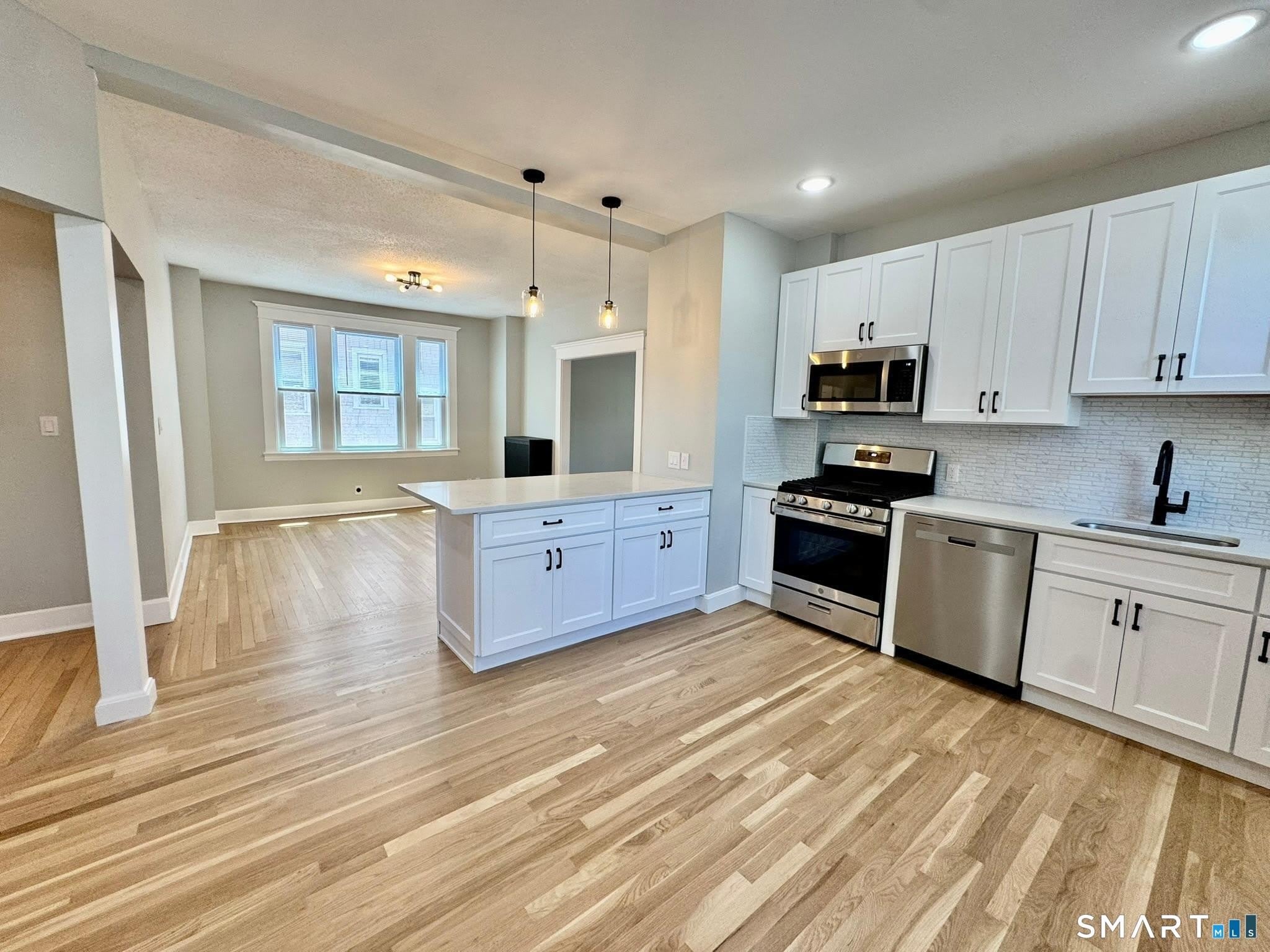 47 W Prospect Street – photo 1 of 29