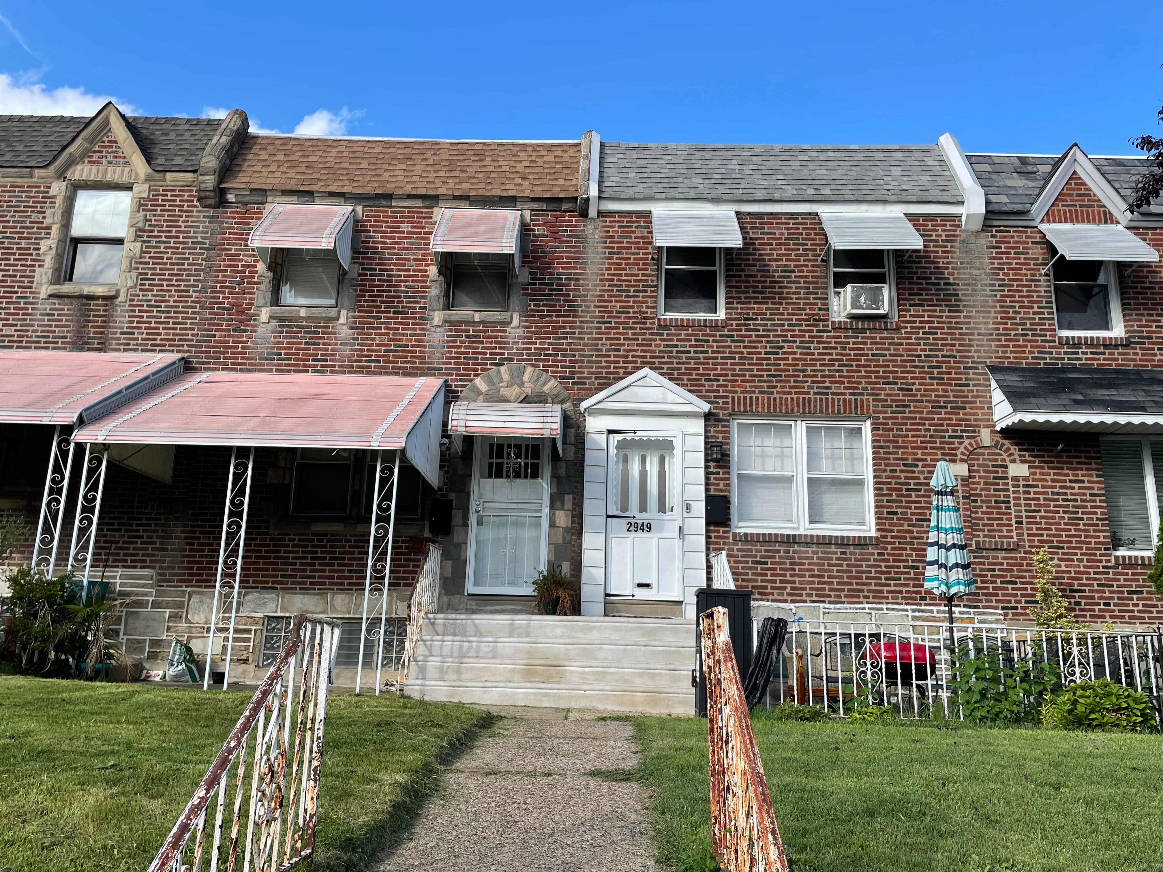 2947 Lardner Street – photo 1